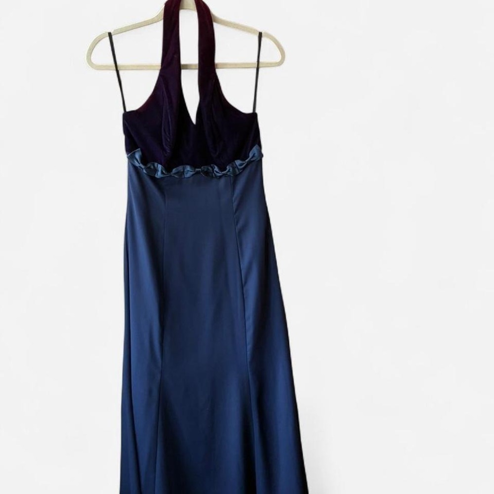 Vintage Y2K Style Navy blue & magenta velvet halter neck dress‎ w/ ruffle detail